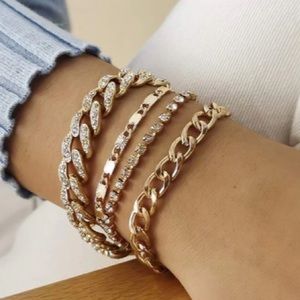 ⚡️Fabulous⚡️New 4 Rhinestone Chain Bracelets